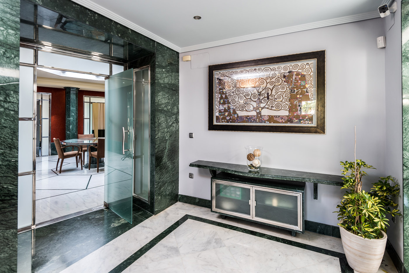 Property slider Gilmar